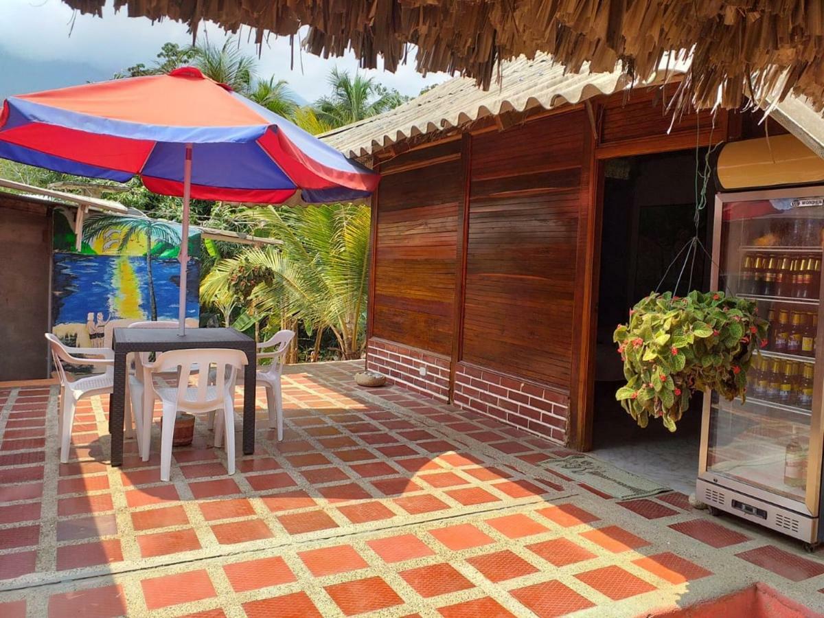 Hostal Recuerdos Del Tayrona El Zaino Exterior photo